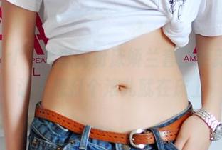 3Agirl – 美惠的粉床娇兰套图更新，真让人想打个滚儿就在床上
