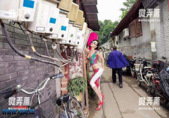AISS爱丝(黄金版) - 夏天不怕热，私房图集加持，亚美依带你清爽过暑期！