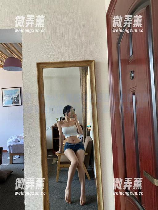 Cool文茜 微密圈 - Cool文茜的浴室原图让我意识到,洗澡也能拍得像个大片?真是个天才!