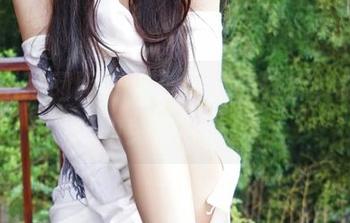 Feilin嗲囡囡 – 娜依灵儿的妹妹，低价入场的免费写真秀！