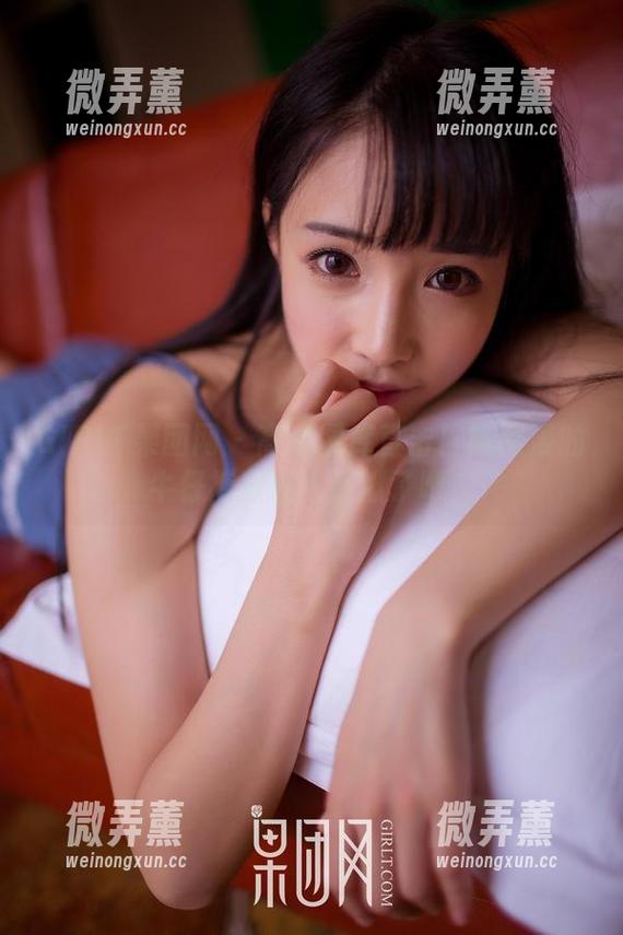 GIRLT果团网 - 高清图库直击！陈雅漫的牛仔裤穿搭太会撩了吧？