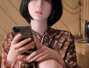 看着Jang Joo(장주)的定制水手服作品，心中不禁浮现出乱七八糟的联想。