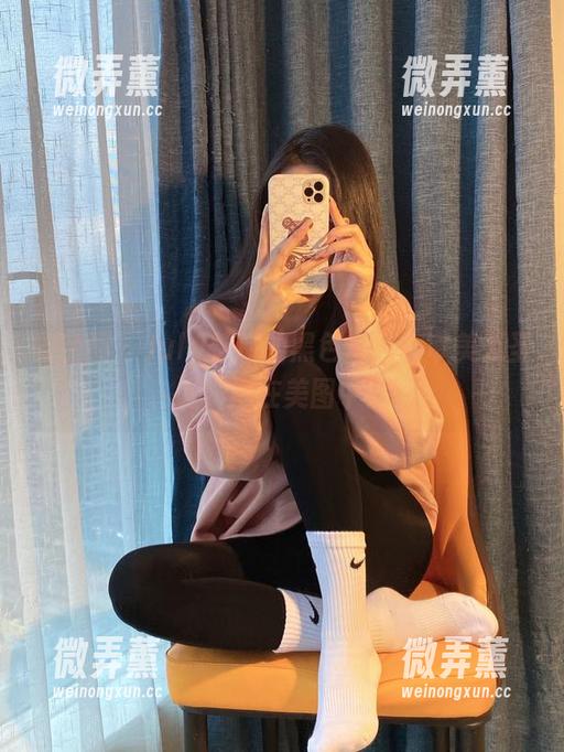 July芝岚 微密圈 - July芝岚的黑色写照:审美无圣光,尽在美图中!