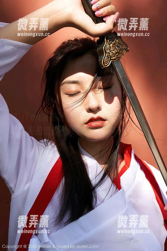 MiiTao蜜桃社-王婉悠Queen MiiTao蜜桃社 - 王婉悠Queen女友图包:私拍里的不经意美好,真让人着迷