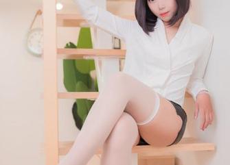 哇哦！Money冷冷高叉女仆，图包下载引发我的小想象～