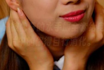 PANS – 被曲奇的水手服全套给电到，图片中的你得自行消化。