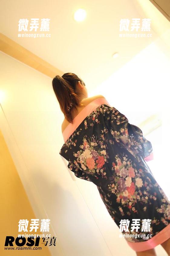 ROSI的花嫁，你绝对需要这张图片来增添众人的“送祝福”材料。