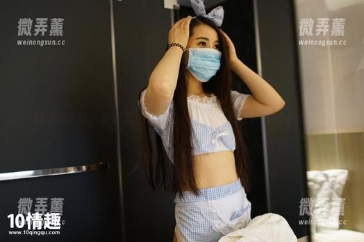ROSI口罩 精选ROSI:长筒黑色丝袜,从此成为我衣橱里的小心机!