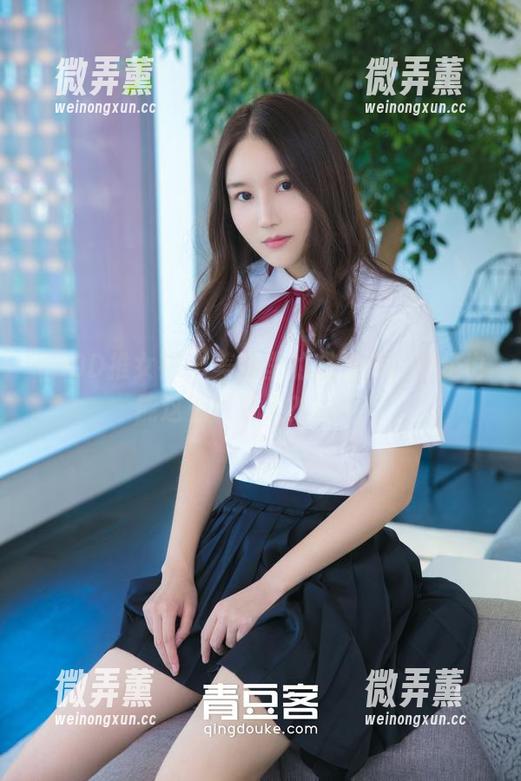 TGOD推女神 - 美图里的赵伊彤，裸足也能这么吸引人？经典！