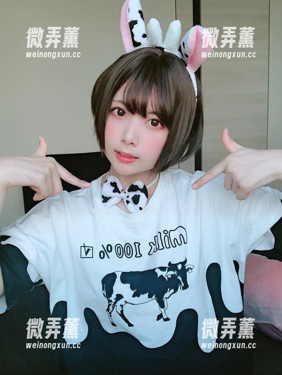 少女心炸裂！高清黑丝美图，Tomiko(とみこ)来挑战我的审美极限！