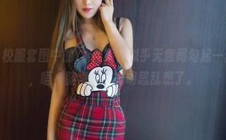 TuiGirl – 校服套图中的Yu佳妮，似乎无意间勾起一丝校园记忆，唔，脑海里开始胡思乱想了。