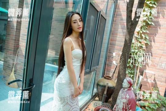 UGirls尤果网-Abby金金 UGirls尤果网 - “Abby金金”在浴缸中游弋,免费图集让你一探究竟!