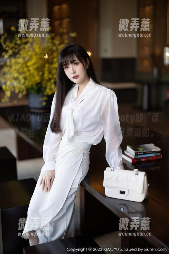 XIAOYU语画界 - 分享芝芝booty的“诱惑黑丝”，真心觉得黑丝也是有灵魂的。