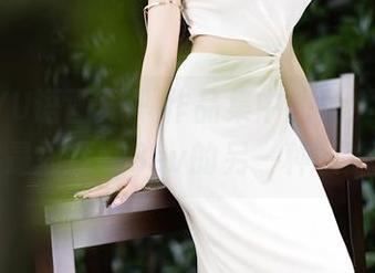 XIAOYU语画界 – 作品集中的兔女郎，不就是郑颖姗Bev的另一种表达？