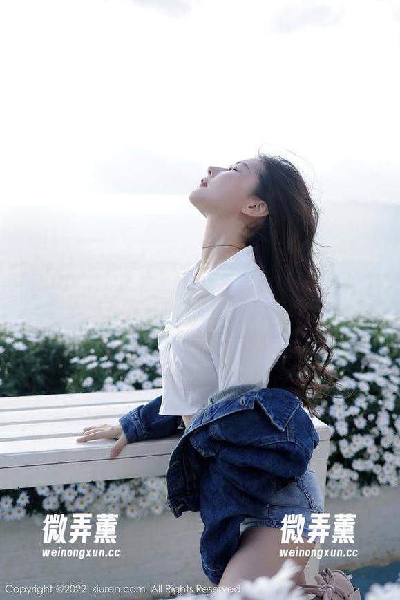 Xiuren秀人网-噜噜妞儿 Xiuren秀人网 - 一场没有目的的纯白旅行,噜噜妞儿的精选见闻