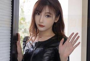 Xiuren秀人网 – 在方子萱的眼镜下，一切高清又美丽！