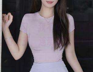 Xiuren秀人网 – 我不信，你能瞧得上是小逗逗的女王，连带那个免费图包！