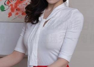 Xiuren秀人网 – 李丽莎的黑白作品合集，不得不说，越看越迷失—-可惜是黑白