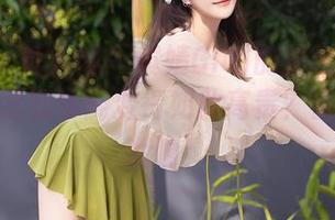Xiuren秀人网 – 黄婧GIGI的最新女神画册，难道我也能变得如此高贵？资源请给我啊！