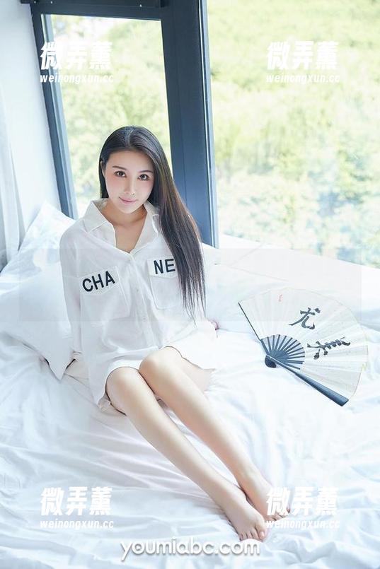 YouMi尤蜜荟 - 高清写真：看抖娘利世如何在轻薄美人纱里优雅摔跤，完美不官方