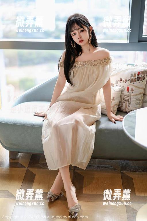 YouMi尤蜜荟-是小逗逗 YouMi尤蜜荟 - 脚丫子也可以会上天——是小逗逗美足写真合集,点燃你的想象力!