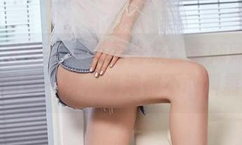 YouMi尤蜜荟 – 美图合集：李师师在水手服里的每一帧，海浪都不敢叫嚣了！