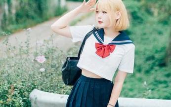 有了Zia(지아)的护士伙伴，打针也没那么可怕了，猜我能穿多久？原图、图片