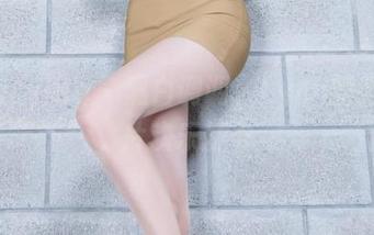 beautyleg – 黑白调调，Lynn的全套图片欢乐打卡