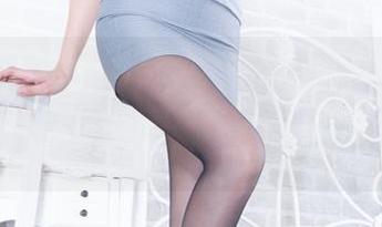 beautyleg – 果然是Vevi，连棉袜都能让人看得津津有味，图片配得也恰到好处。