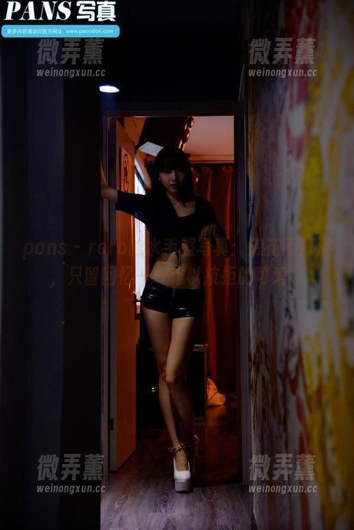 pans-roro pans - roro的水手服写真:浪花不打湿,只留回忆——难以抗拒的可爱!