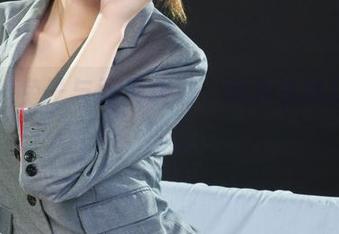 丽柜 – 兔子与双生动漫，网盘里的写真老朋友