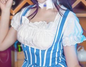 当九曲Jean的无圣光遇上金莲，根本没得比，这画面太美。