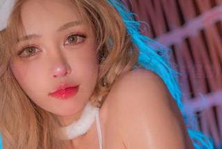 微密圈 – 于芷晴的写真：夜色里那点奇怪的灯光