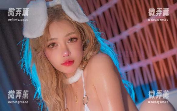 微密圈 - 于芷晴的写真：夜色里那点奇怪的灯光