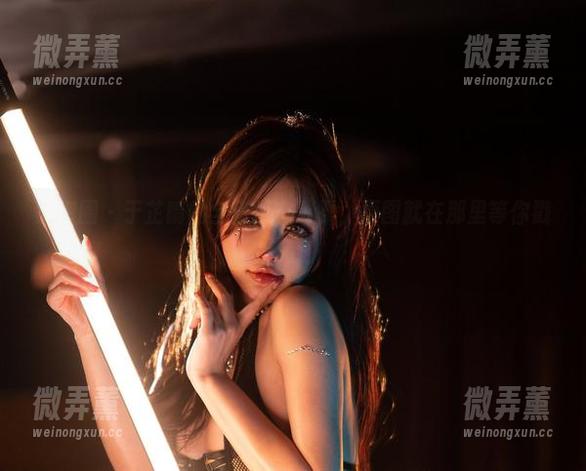 微密圈 - 于芷晴的全套镂空迷雾，原图就在那里等你戳一戳！