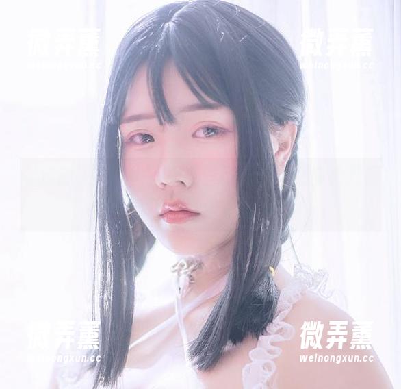 今汐 今汐的天台私拍,果然是那种让人想多看几眼的风景嘛