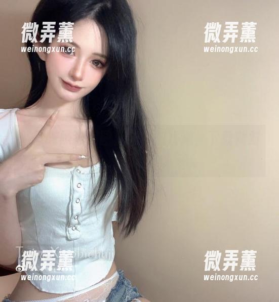 倦倦喵黑猫美图合集，别犹豫，下载就对了！