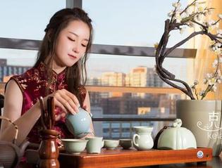 克拉女神 – 哦豁，汤怡的和服图包上线了，下载不下载？你可别拖延症！