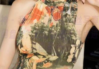 克拉女神 – 我说，珊珊的肉丝写真能不能不放在网盘上？总让我忍不住点进去看个几百遍……
