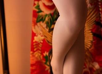 洗净铅华，兔玩映画把体操服和浴缸的写真玩得游刃有余