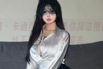 微密圈 – 卡通百科老王带你探访图库，黑丝玉足中的曼妙姿态。