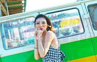 嗲囡囡 – 施忆佳KITTY的私房天使图集，提醒你有些美好还是要留给自己品味。