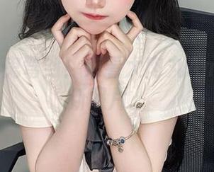 万圣节小鬼驾到！来看大肉丸Amiee的最新照片。