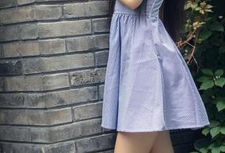 头条女神 – 从来没有圣光的刘菲菲，仿佛天生的御姐气质