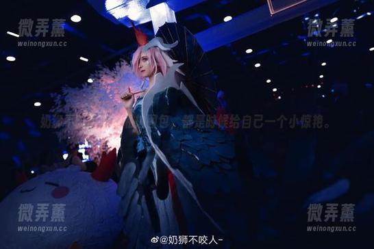 奶狮不咬人旗袍私拍图包，都是时候给自己一个小惊艳。