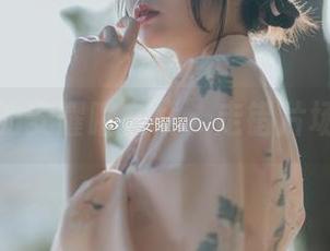浴室里的安曜曜在线，走错片场了吧？