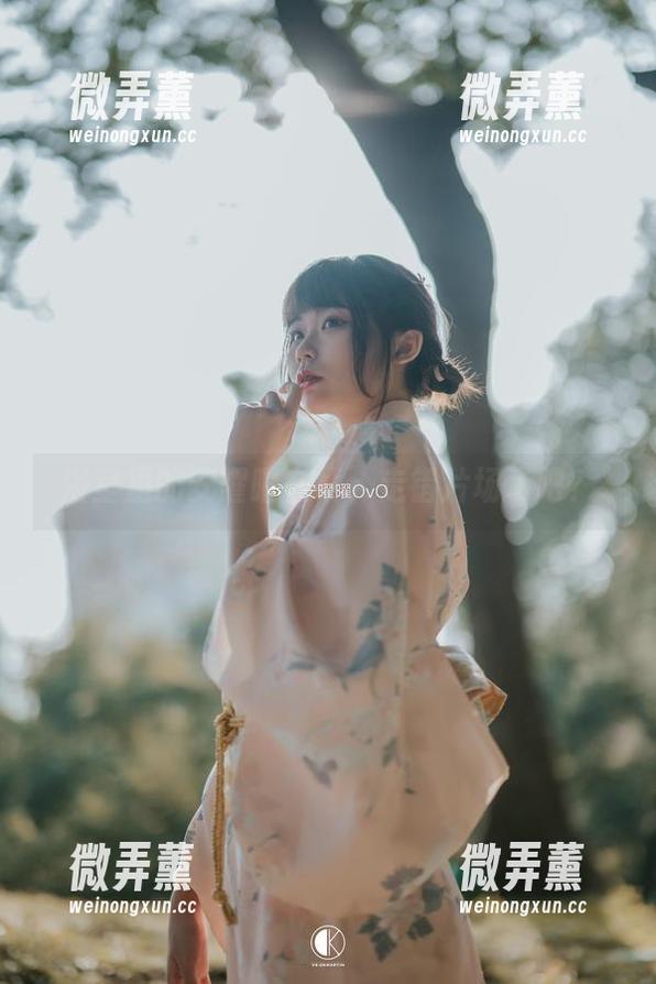 安曜曜 浴室里的安曜曜在线,走错片场了吧?