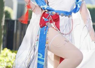 封疆疆v的红裙怎能不让人惊掉下巴，快来捧场高清写真！