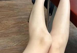 微密圈 – 无圣光的陪伴下，小仙女ELaine的黑白图集恰到好处