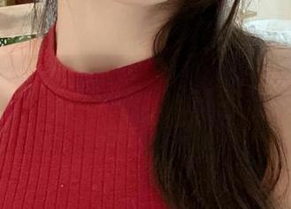 微密圈 – 小玉吃果冻终于找到了，她与豹纹带尾巴的不解之缘，敢问何时开始的？